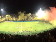 Foto: "Inauguración del Estadio Campeón del Siglo 28/03/2016" Barra: Barra Amsterdam • Club: Peñarol • País: Uruguay
