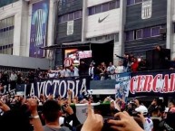 Foto: Barra: Comando SVR • Club: Alianza Lima • País: Peru