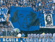 Foto: "Homenaje a Gonzalo Rodríguez Gacha, â€œEl Mexicanoâ€" Barra: Comandos Azules • Club: Millonarios