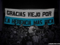 Foto: "Gracias viejo por la herencia mas rica" Barra: La Guardia Imperial • Club: Racing Club