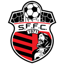 Fanatica recientes de la barra brava La Ultra Roja y hinchada del club de fútbol San Francisco de Panamá