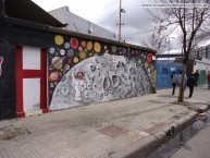 Mural - Graffiti - Pintadas - "El globo en la luna" Mural de la Barra: La Banda de la Quema • Club: Huracán • País: Argentina