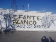 Mural - Graffiti - Pintada - "Mural en el club" Mural de la Barra: Los Borrachos del Mastil • Club: Altos Hornos Zapla