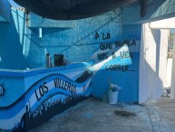 Mural - Graffiti - Pintadas - Mural de la Barra: Los Villeros • Club: Cerro • País: Uruguay