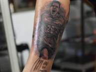Tattoo - Tatuaje - tatuagem - "Tatto de mao molina idolo DIM" Tatuaje de la Barra: Rexixtenxia Norte • Club: Independiente Medellín